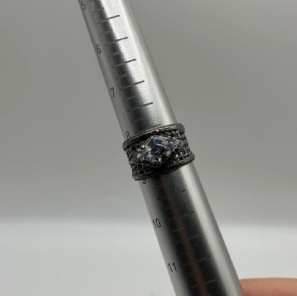 Sold - Picture 9 of 11